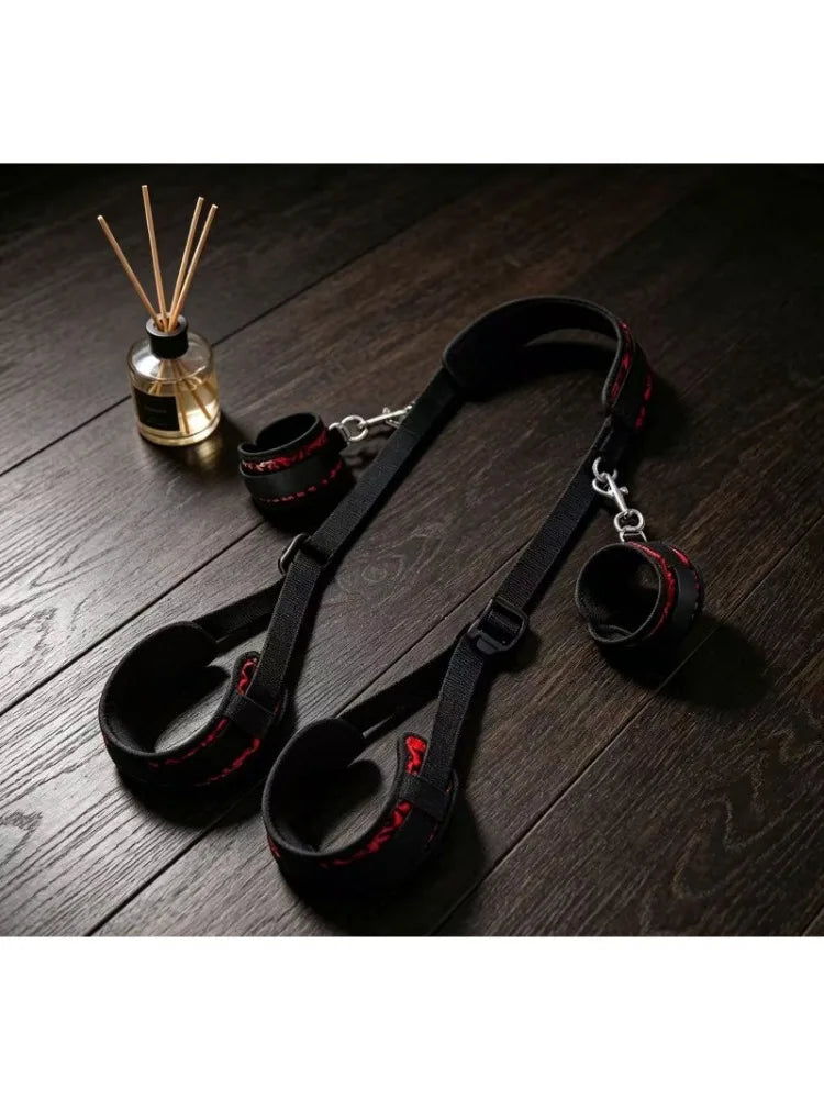 Sexual BDSM Sex Toys Sex Bondage Wrist and Thigh Restraints Set SM Sex Bondage Leg Clamps with Adjustable Straps, Sex Toys Kit